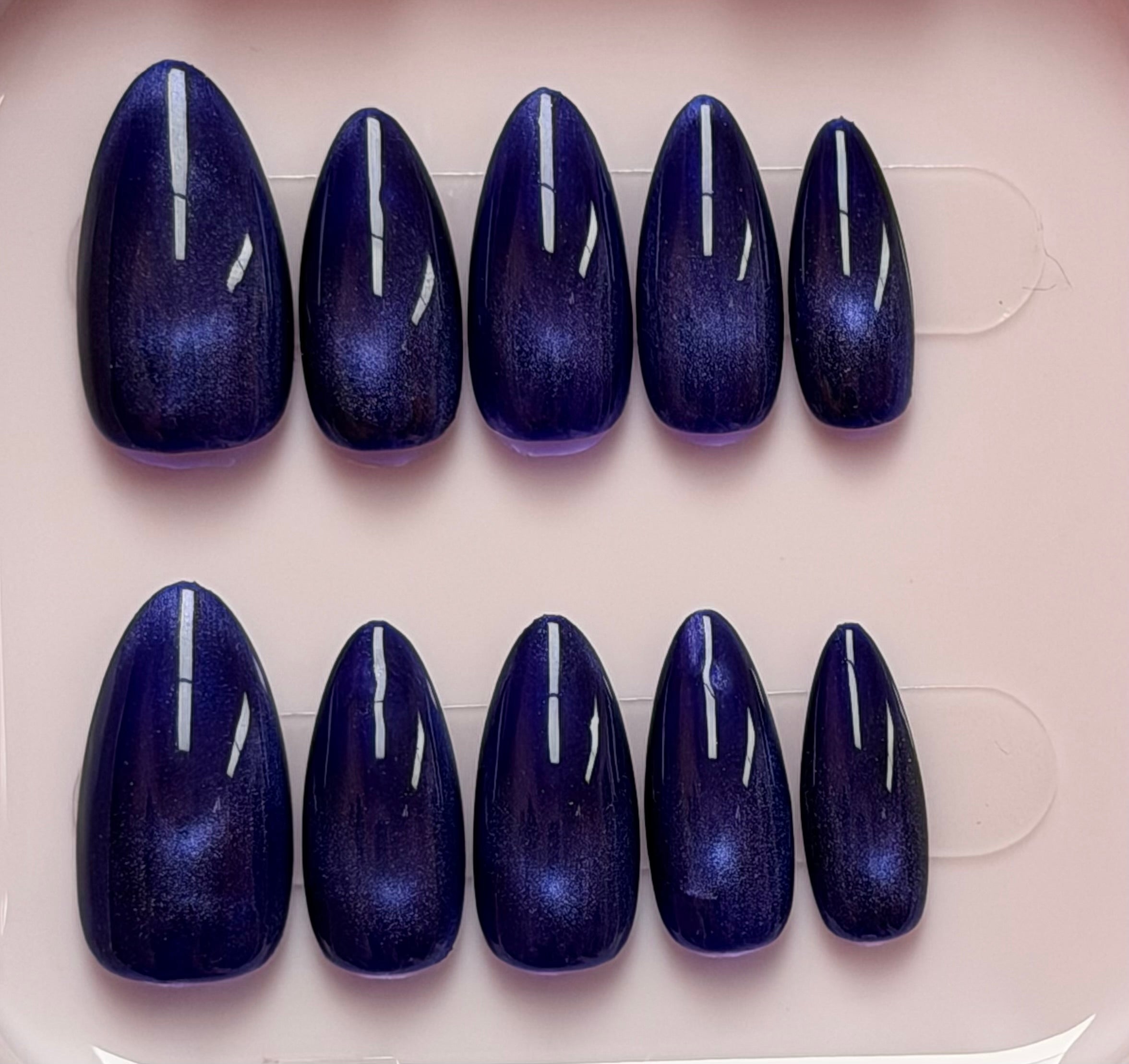 Blue cat eye